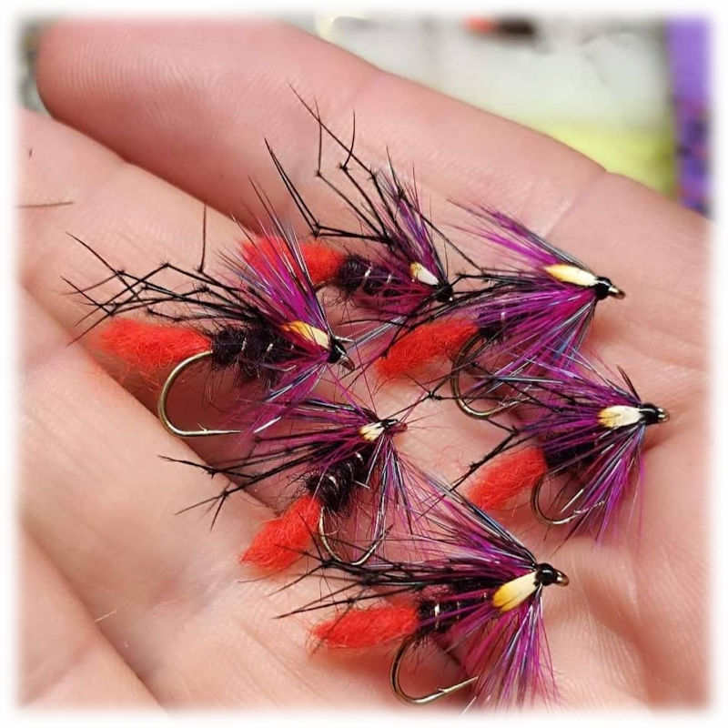 Magenta Hopper